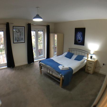 Very Large House, 6 Beds, 4 Bedrooms, 3 Bathrooms, 5 Smart Tv'S & Van Parking Βοστώνη Εξωτερικό φωτογραφία