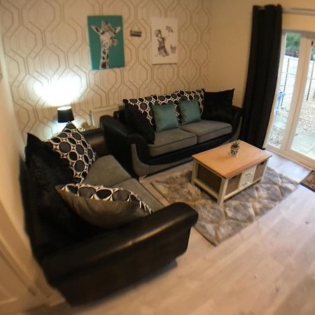 Very Large House, 6 Beds, 4 Bedrooms, 3 Bathrooms, 5 Smart Tv'S & Van Parking Βοστώνη Εξωτερικό φωτογραφία